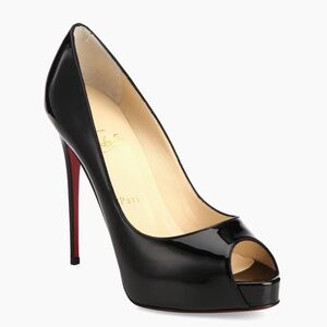 Gorgeous Louboutin Pump!!!